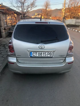 Toyota Corolla verso, снимка 4