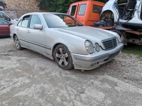 Mercedes-Benz E 220 CDI AUTO - 11 лв. - 24022408 | Car24.bg