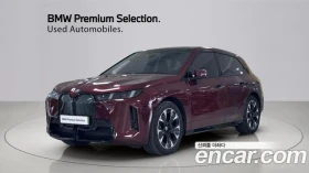 ������ BMW iX