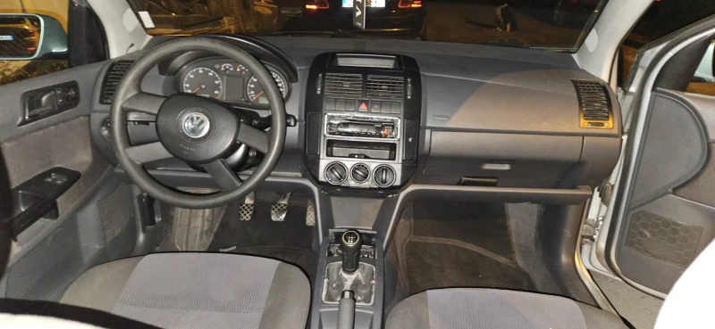 VW Polo, снимка 6 - Автомобили и джипове - 47434827