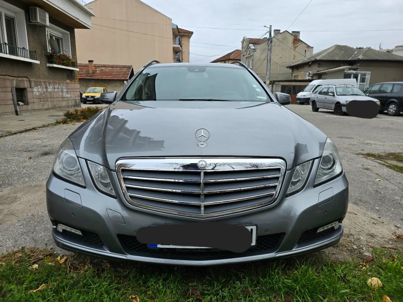 Mercedes-Benz E 220 2.2 CDI, снимка 2 - Автомобили и джипове - 47833609