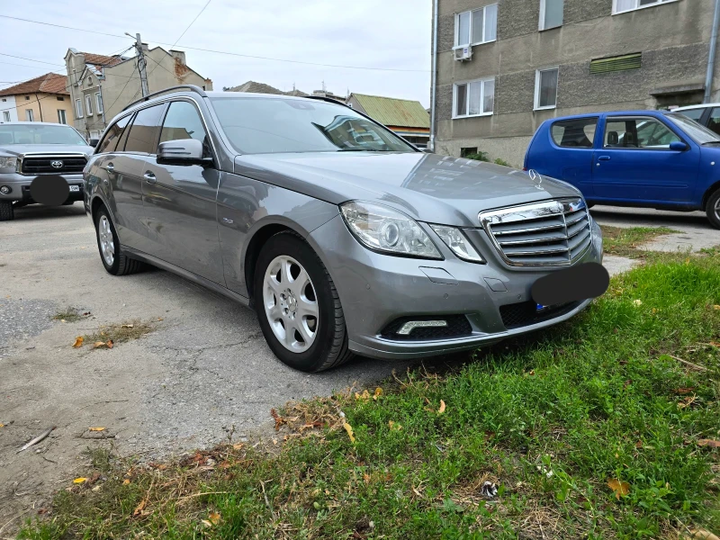 Mercedes-Benz E 220 2.2 CDI, снимка 3 - Автомобили и джипове - 47833609