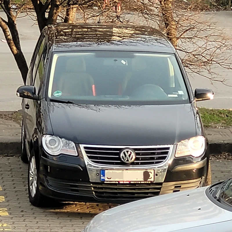 VW Touran, снимка 1 - Автомобили и джипове - 48933098