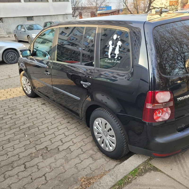 VW Touran, снимка 2 - Автомобили и джипове - 48933098