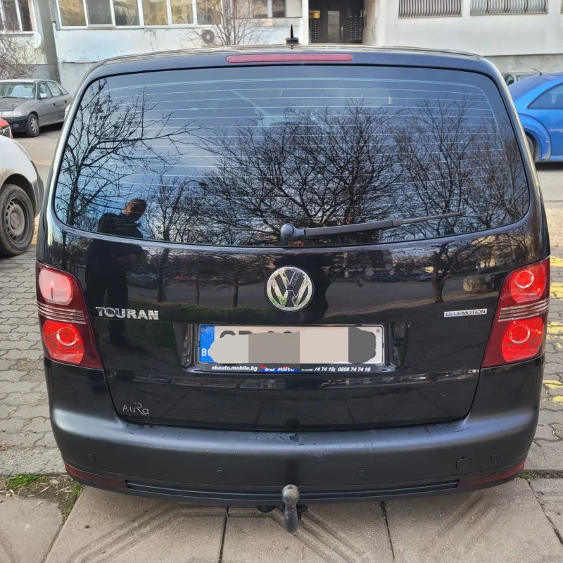 VW Touran, снимка 4 - Автомобили и джипове - 48933098