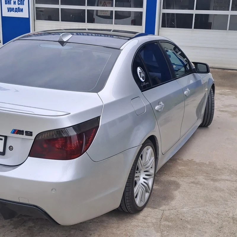 BMW 530, снимка 10 - Автомобили и джипове - 49380128