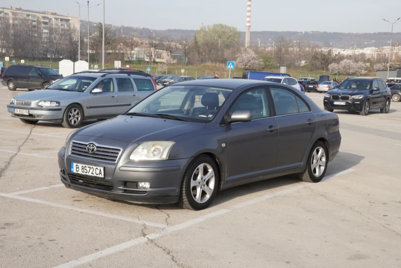 Toyota Avensis, снимка 6 - Автомобили и джипове - 49563797