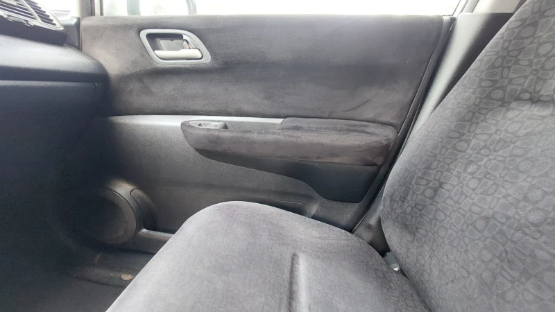 Honda Fr-v 2.2 CTDi, снимка 16 - Автомобили и джипове - 50211848