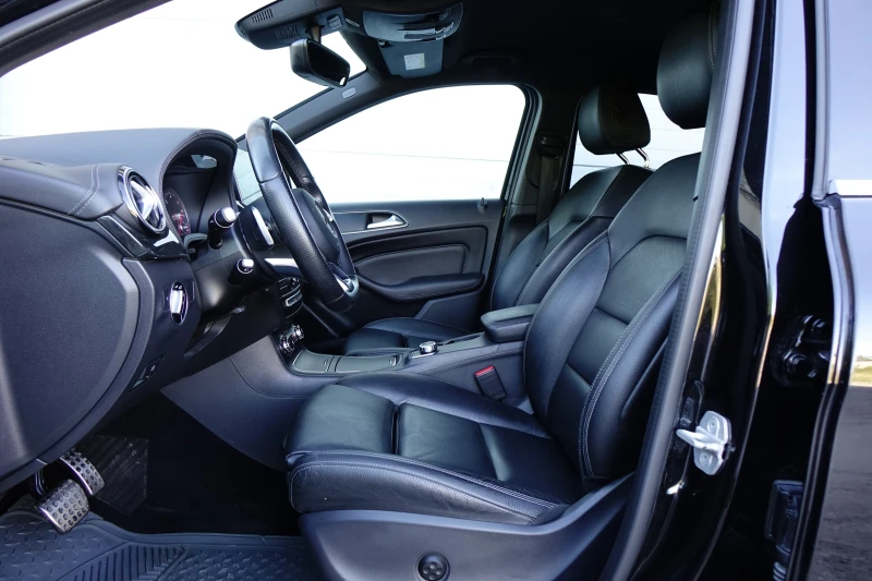 Mercedes-Benz B 200 4 MATIC* AMG PAKET* HARMAN/KARDON* , снимка 13 - Автомобили и джипове - 51671962