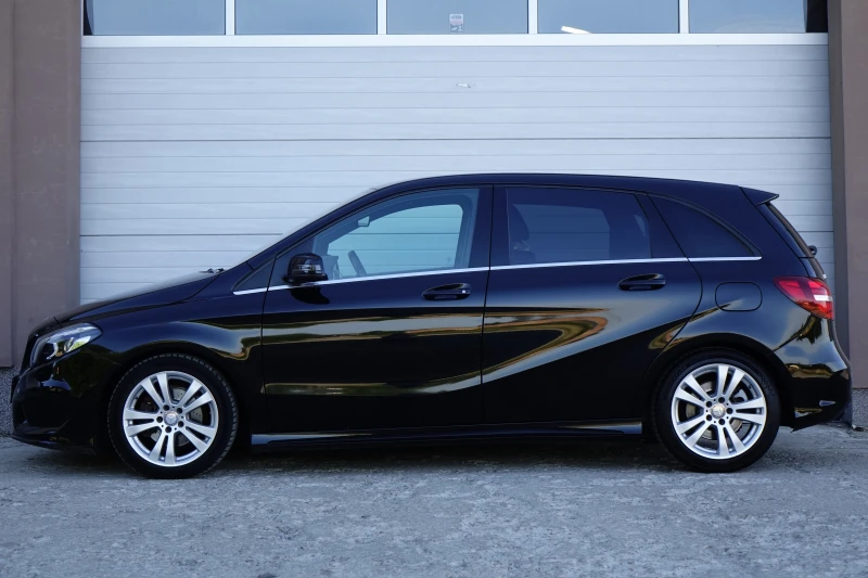 Mercedes-Benz B 200 4 MATIC* AMG PAKET* HARMAN/KARDON* , снимка 3 - Автомобили и джипове - 51671962