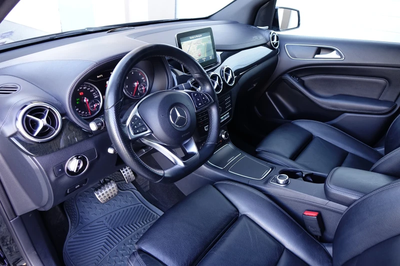 Mercedes-Benz B 200 4 MATIC* AMG PAKET* HARMAN/KARDON* , снимка 10 - Автомобили и джипове - 51671962