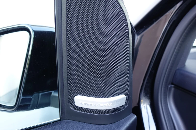 Mercedes-Benz B 200 4 MATIC* AMG PAKET* HARMAN/KARDON* , снимка 16 - Автомобили и джипове - 51671962