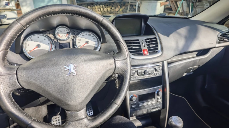 Peugeot 207 1.6 HDi GT, снимка 7 - Автомобили и джипове - 52434384