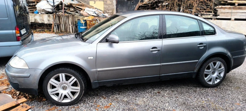 VW Passat, снимка 4 - Автомобили и джипове - 52480097