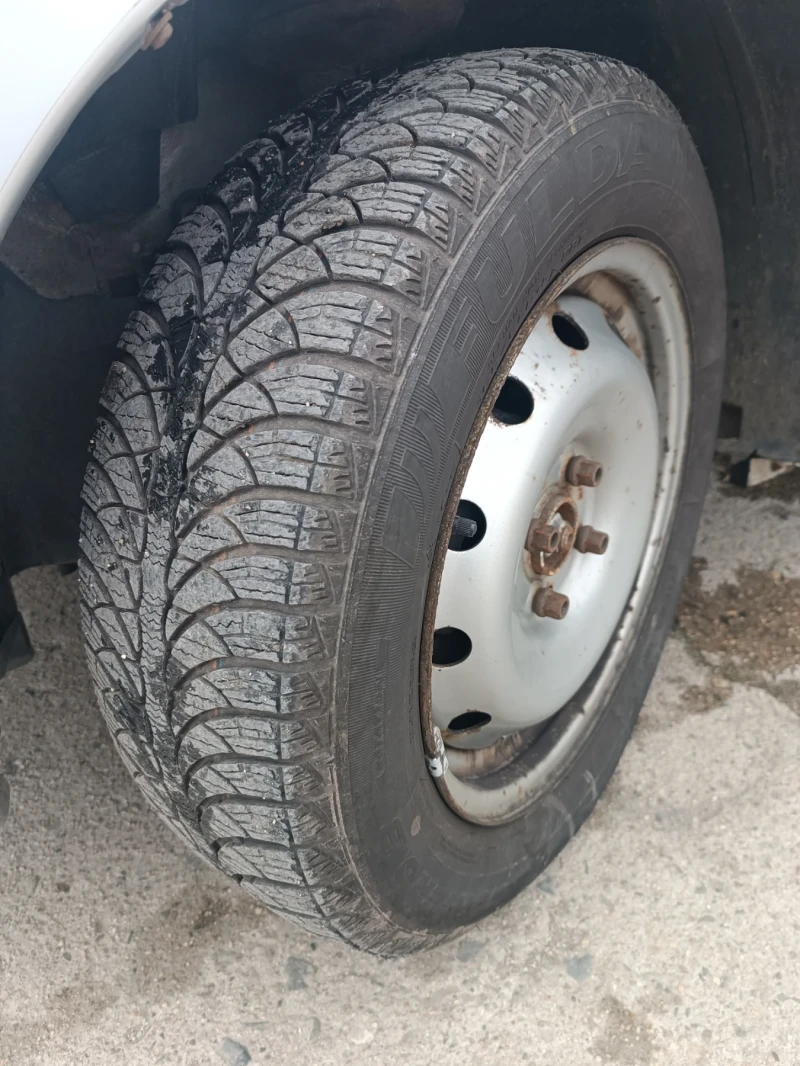 Dacia Logan 1, 5 dCi, 7 места, ЛИЗИНГ , снимка 12 - Автомобили и джипове - 52699890