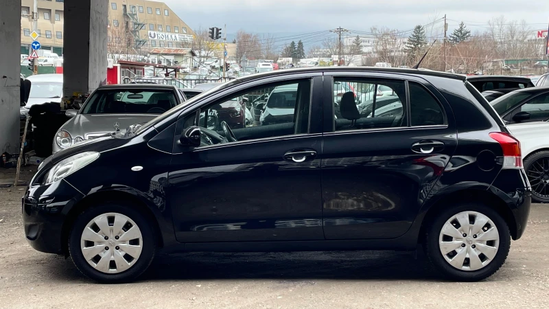 Toyota Yaris ФЕЙС СЕРВ. ДОК., снимка 8 - Автомобили и джипове - 53418190
