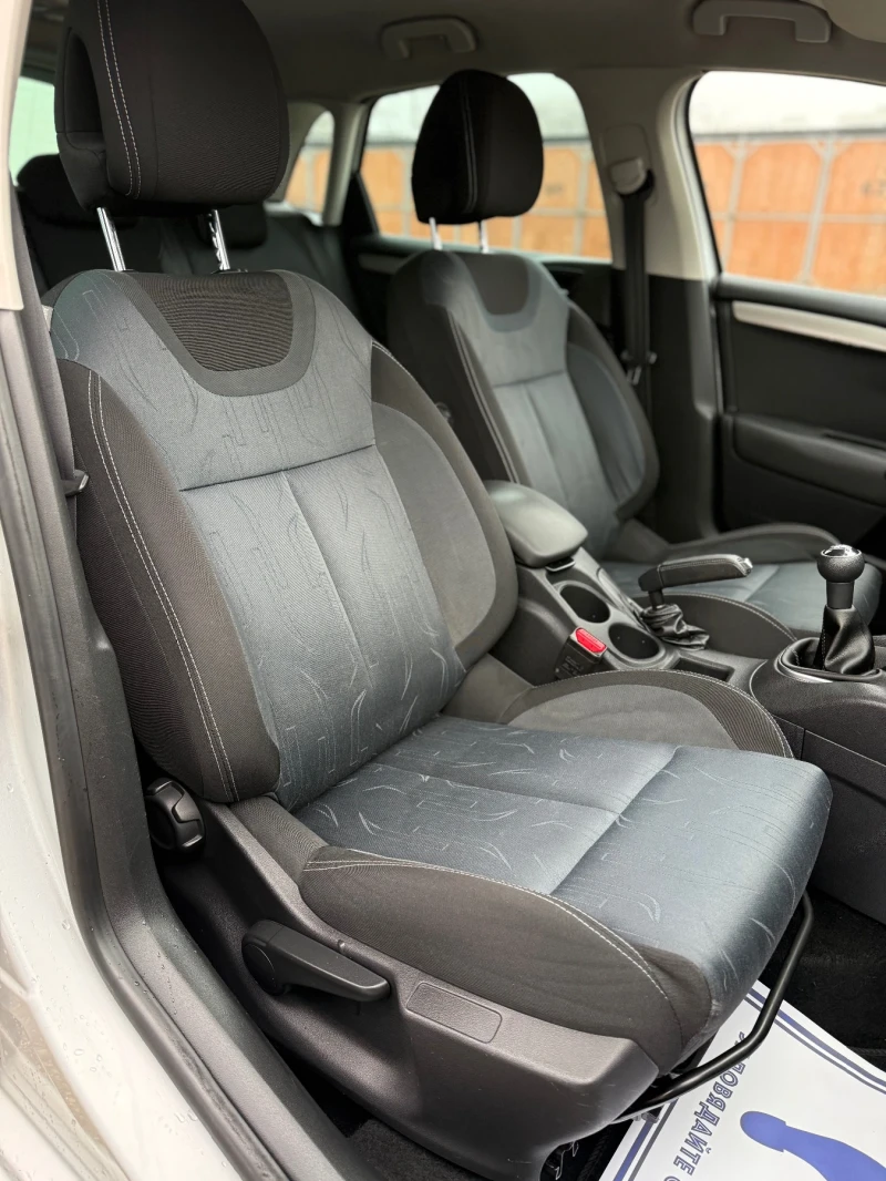 Citroen C4 1.6HDI Navi, снимка 15 - Автомобили и джипове - 53458067