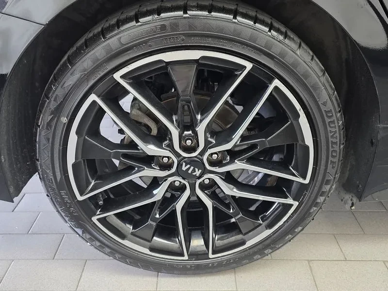 Kia K5 1.6 Turbo Signature, снимка 5 - Автомобили и джипове - 55847145