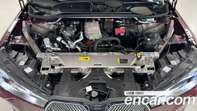 BMW iX, снимка 6 - Автомобили и джипове - 56282113