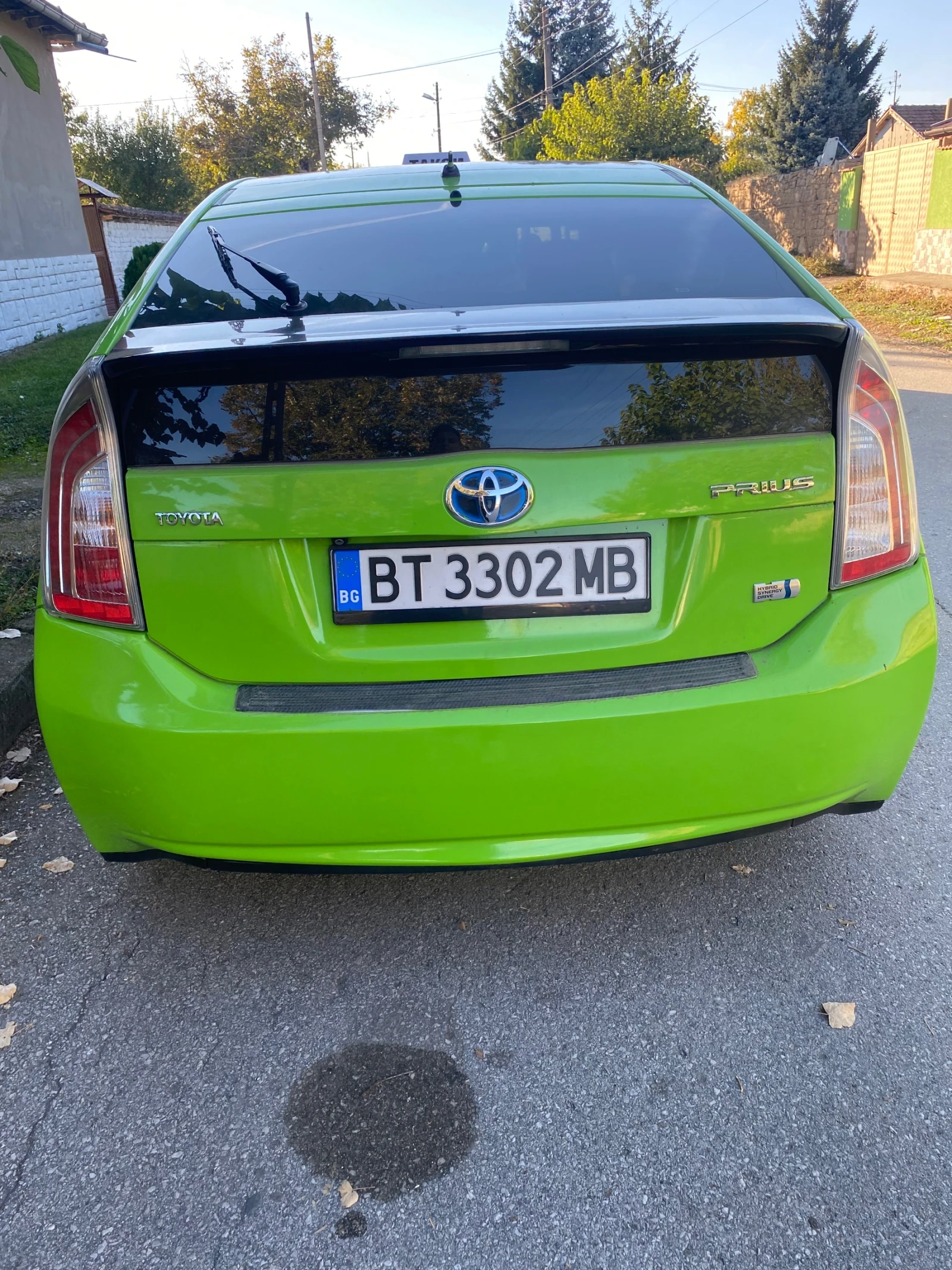 Toyota Prius 1.8 - изображение 3