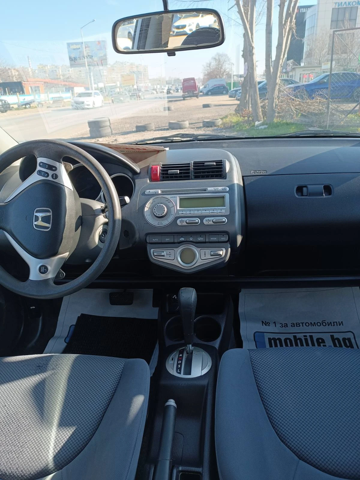 Honda Jazz  - изображение 6