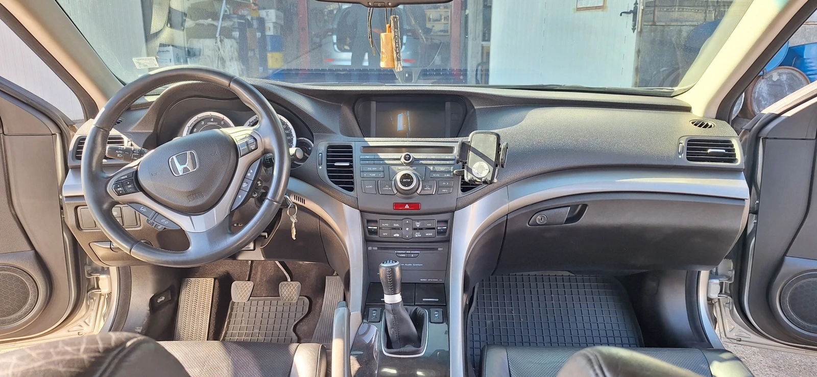 Honda Accord 2.2 EXECUTIVE - изображение 9