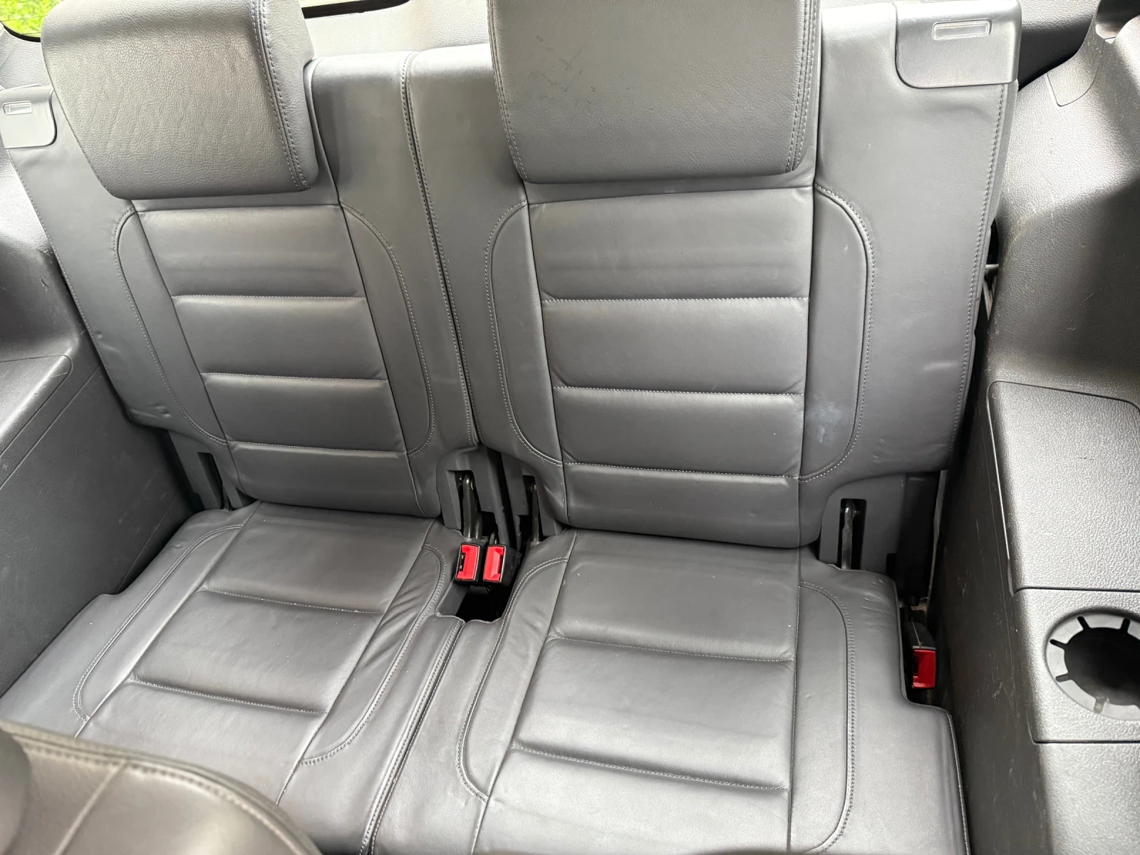 VW Touran 1.4 Turbo Метан-Бензин. 7 местен сам паркира - изображение 7