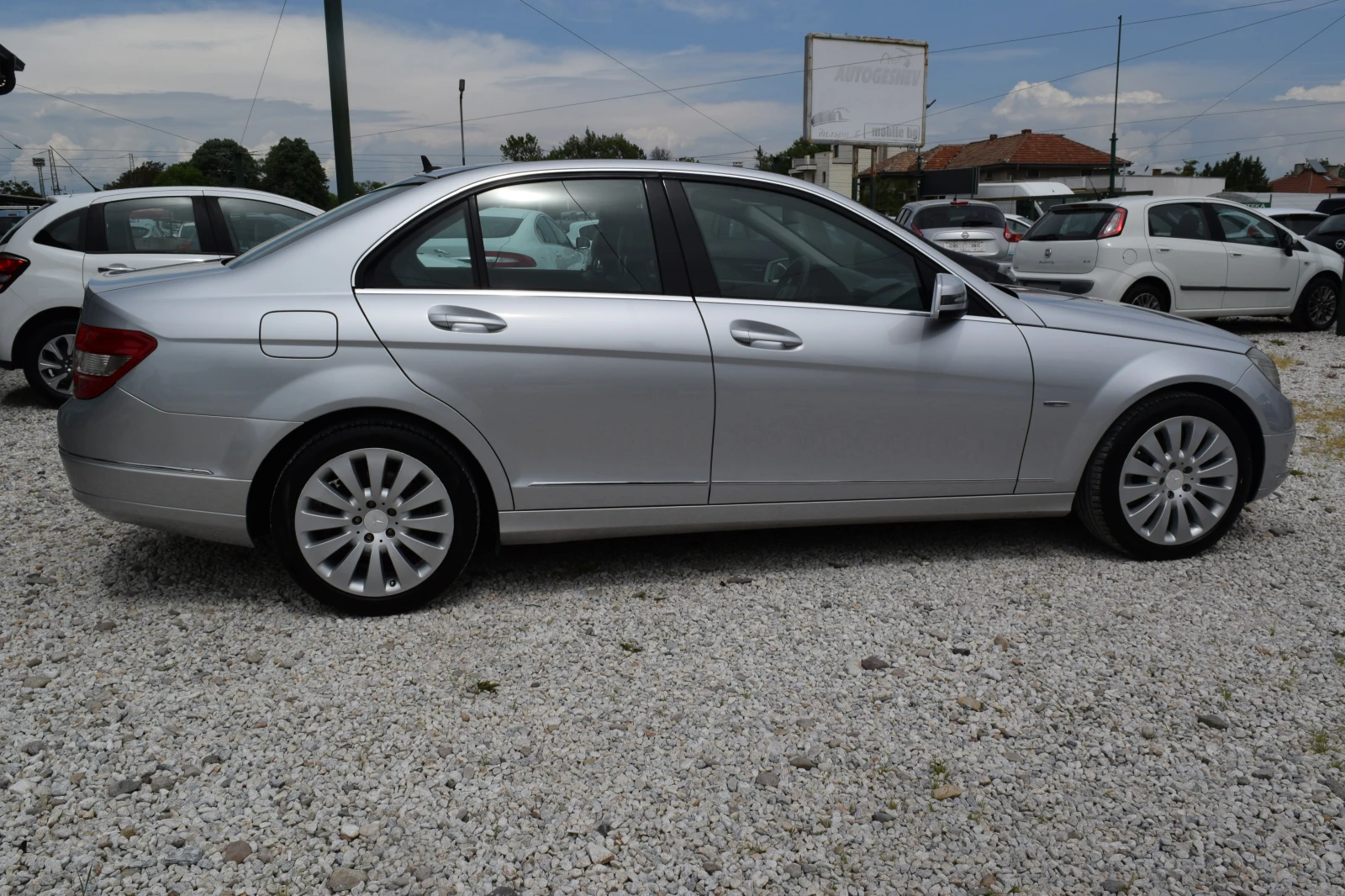 Mercedes-Benz C 220 CDI - изображение 8