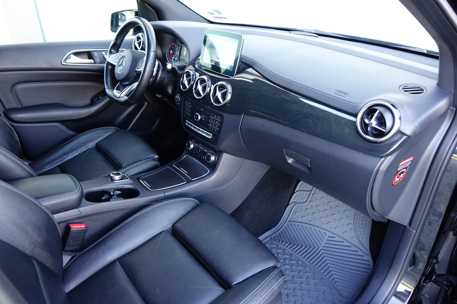 Mercedes-Benz B 200 4 MATIC* AMG PAKET* HARMAN/KARDON*  | Mobile.bg   15