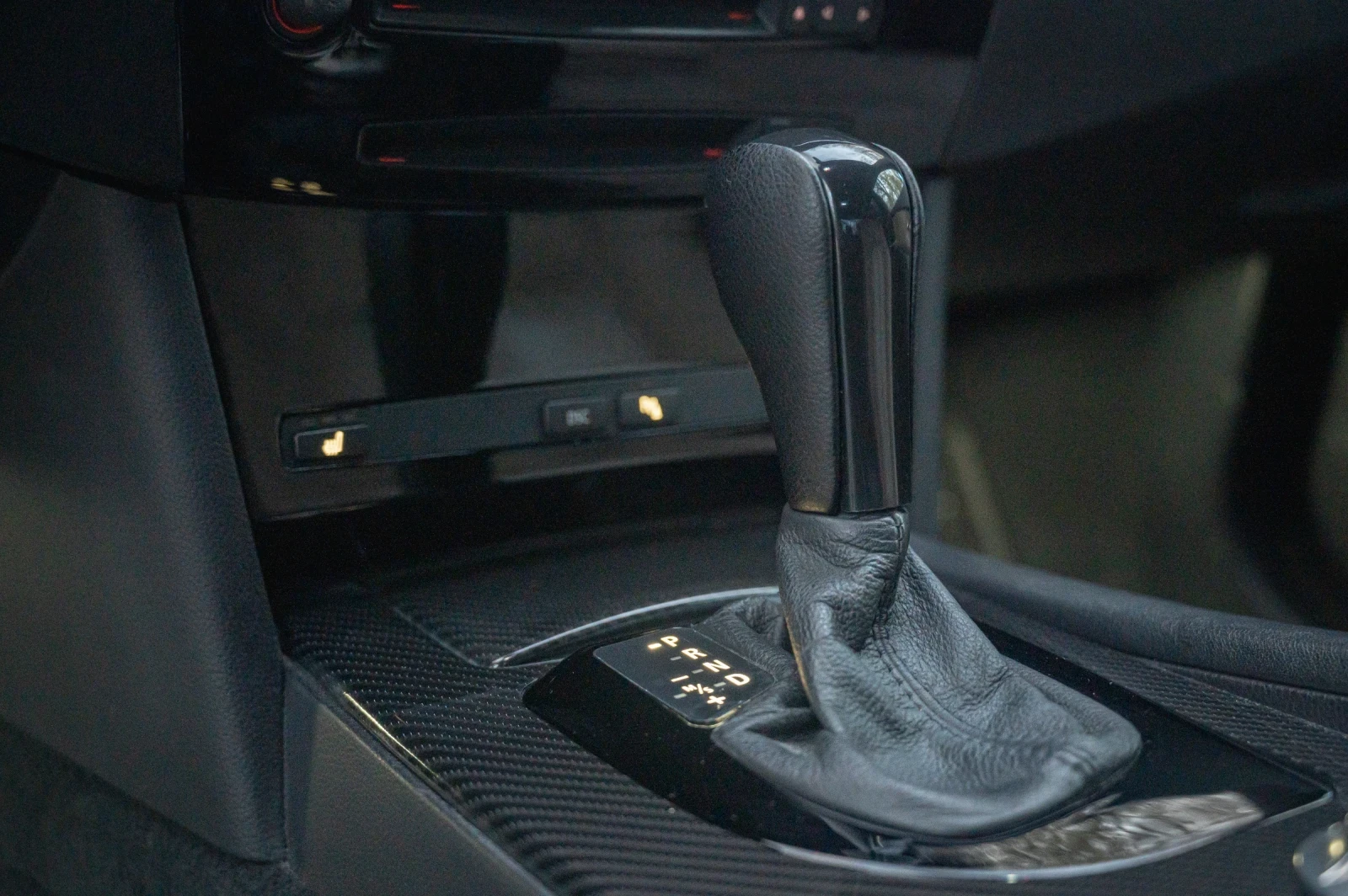 BMW 545  - изображение 10