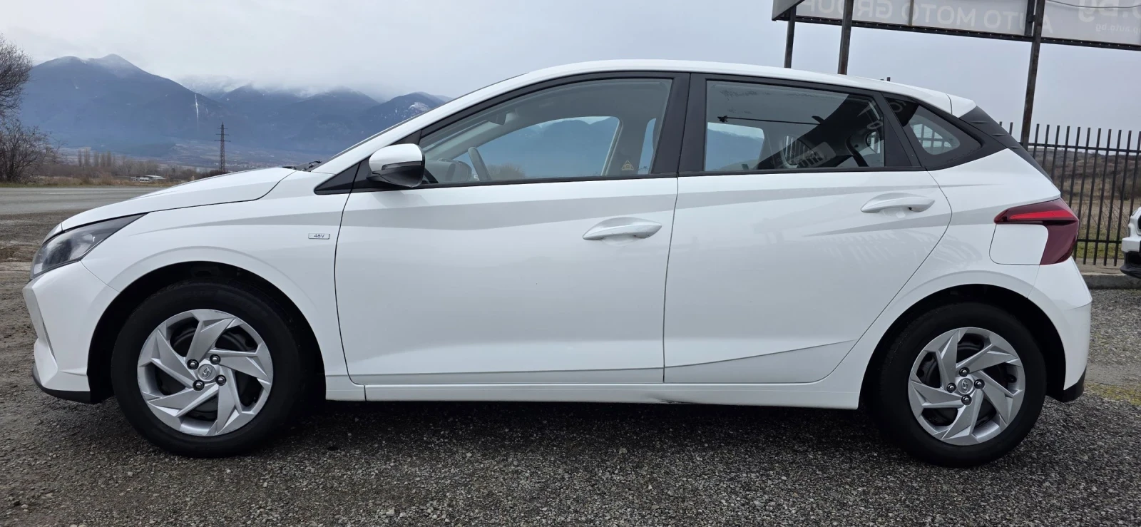 Hyundai I20 1.0 T-GDI-100hp-Turbo-Automat 7DCT-48V-Hybrid - изображение 3