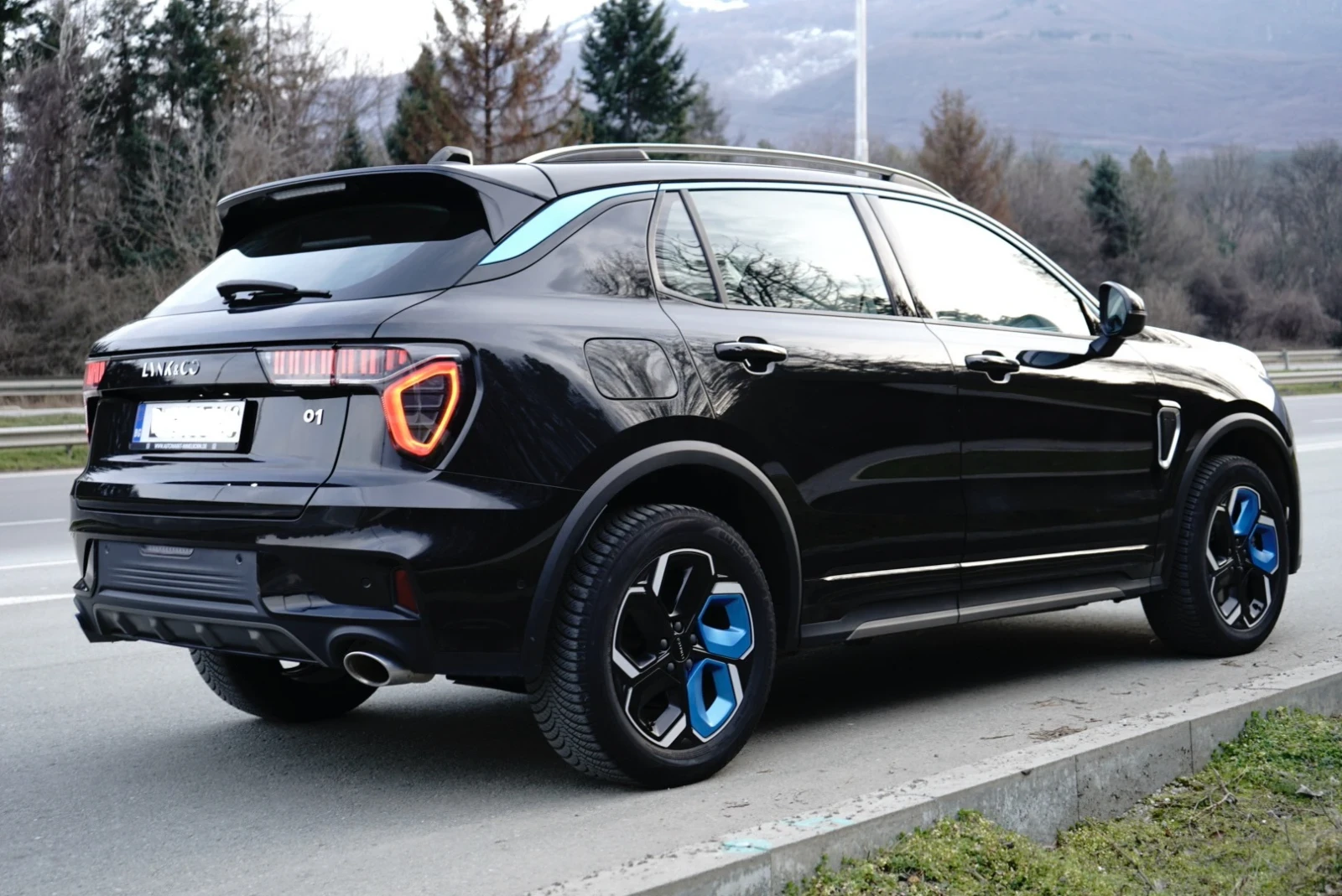 LynkCo 01 ����� ������ (HEV)   ������ + ������������ ����� | Mobile.bg � ����������� 2