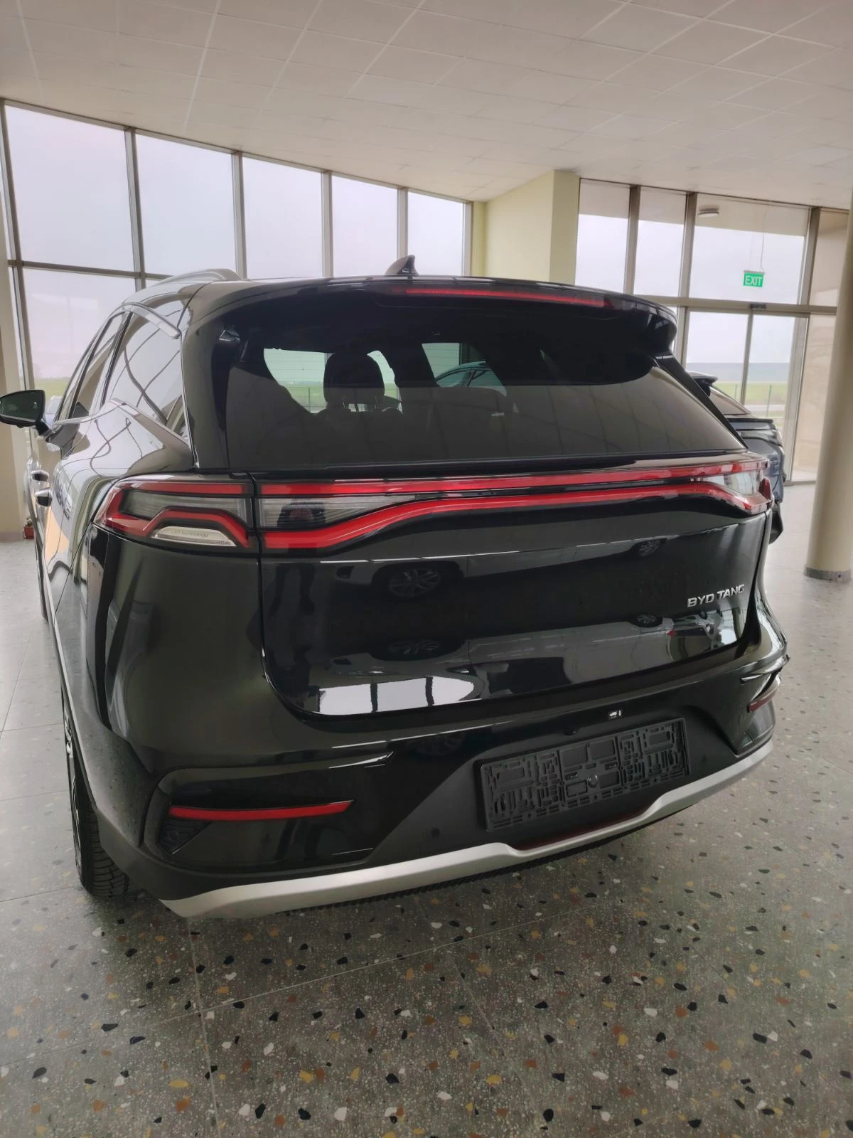 BYD Tang Tang II 517кс.108.8kWh, снимка 3 - Автомобили и джипове - 53809250