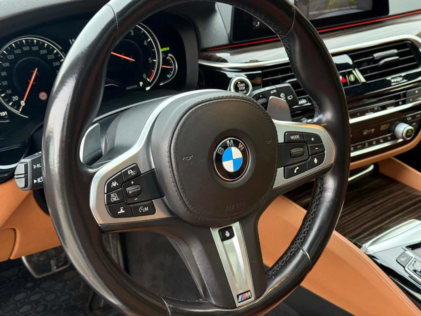 BMW 530 4x4!!Мпакет!!!, снимка 13 - Автомобили и джипове - 53831134