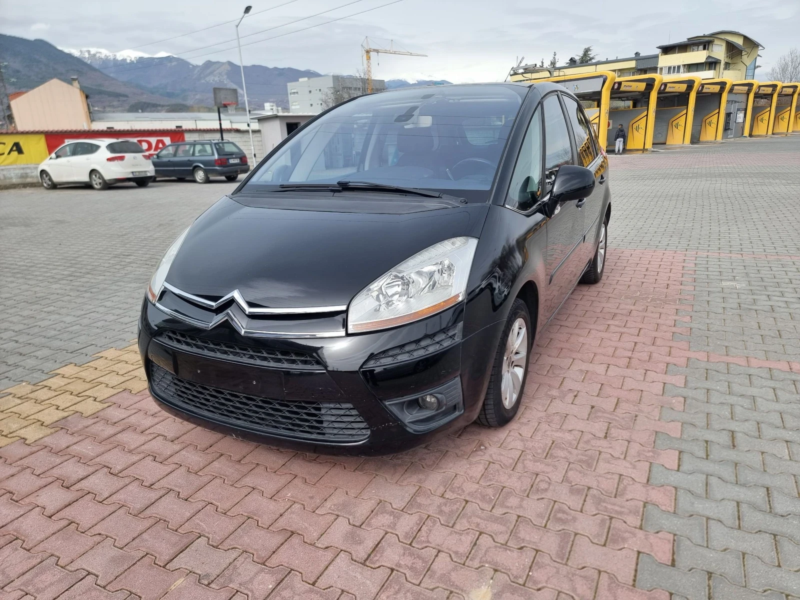 Citroen C4 Picasso 1.6 HDI  | Auto.bg — изображение 1