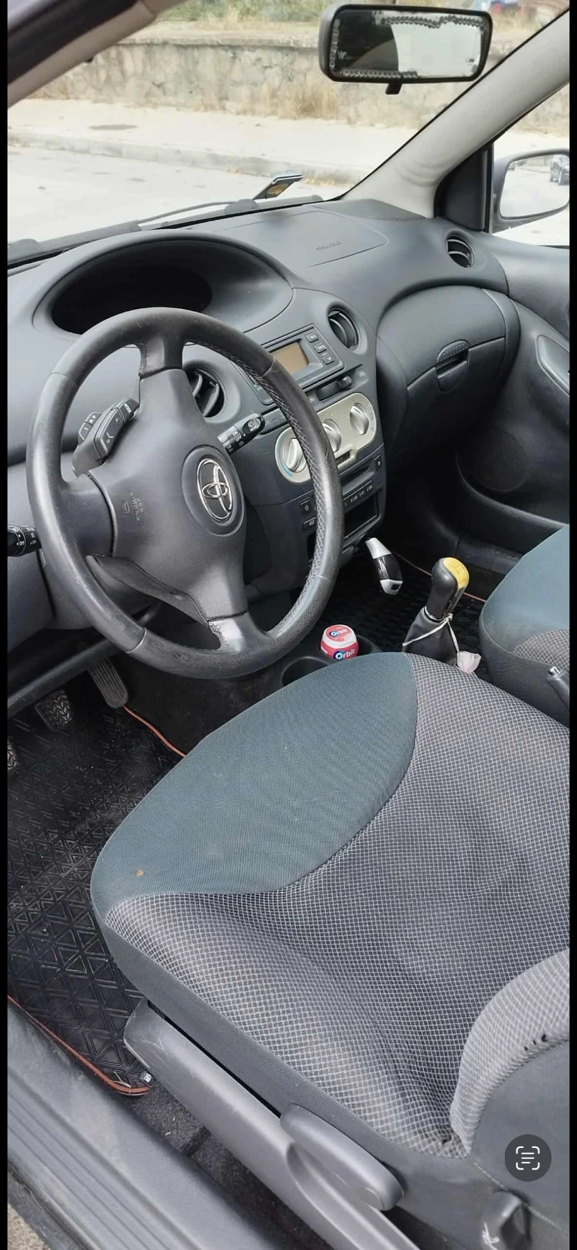 Toyota Yaris, снимка 2 - Автомобили и джипове - 54101066