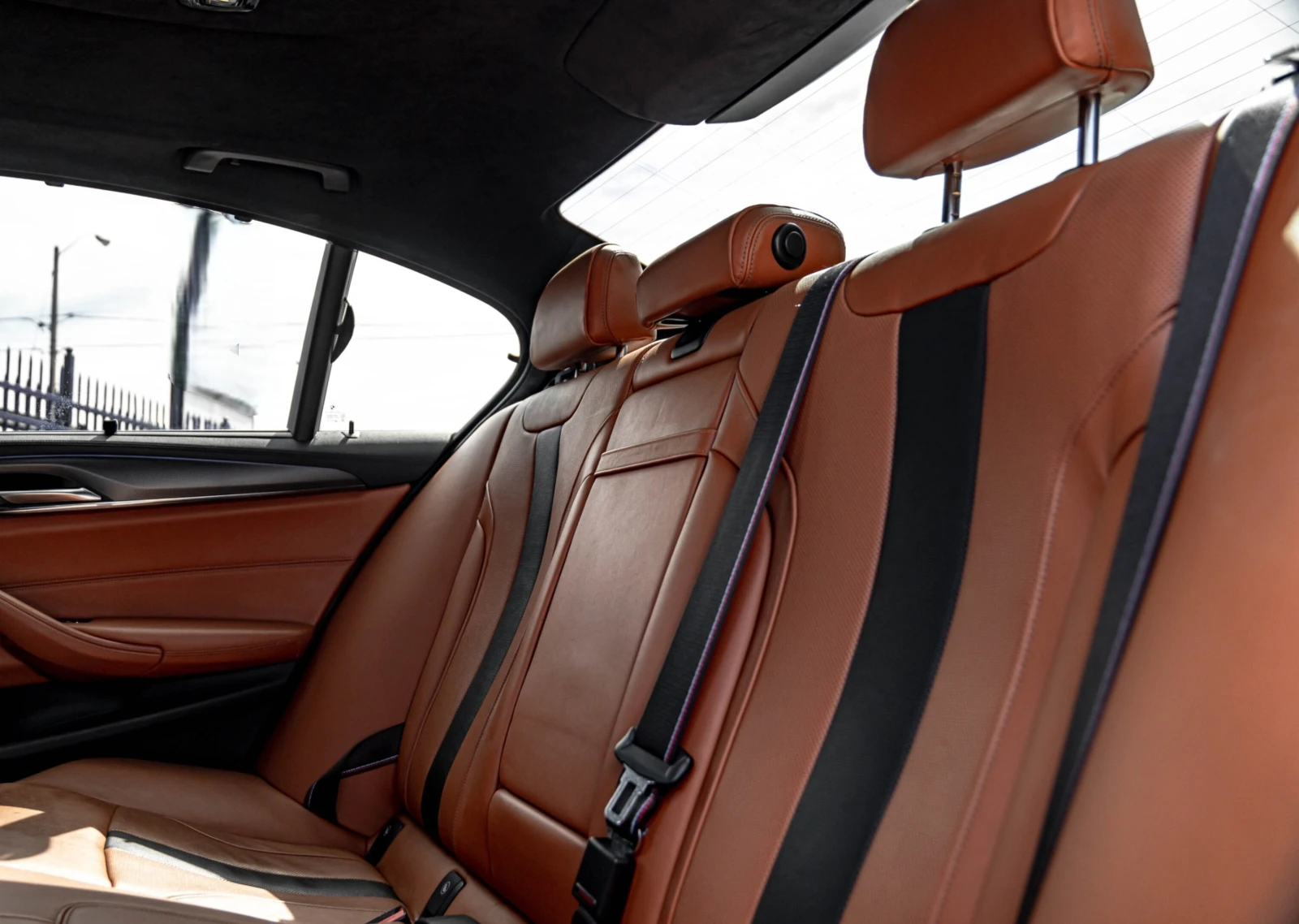 BMW M5 F90 4.4 Twin Turbo, снимка 7 - Автомобили и джипове - 54106949