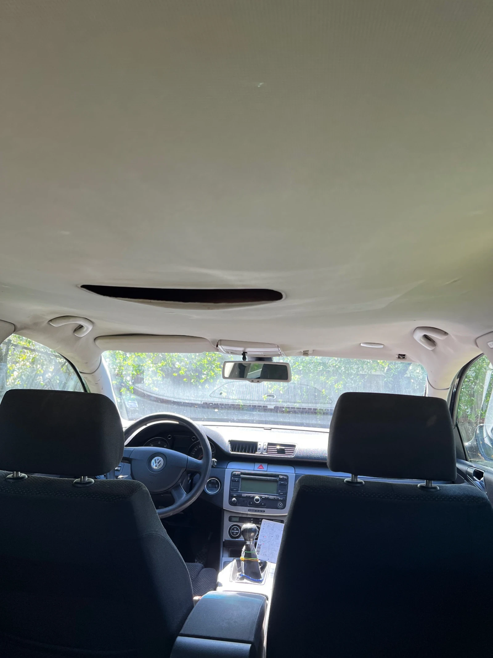 VW Passat 1.9 TDI B6, снимка 13 - Автомобили и джипове - 54514705