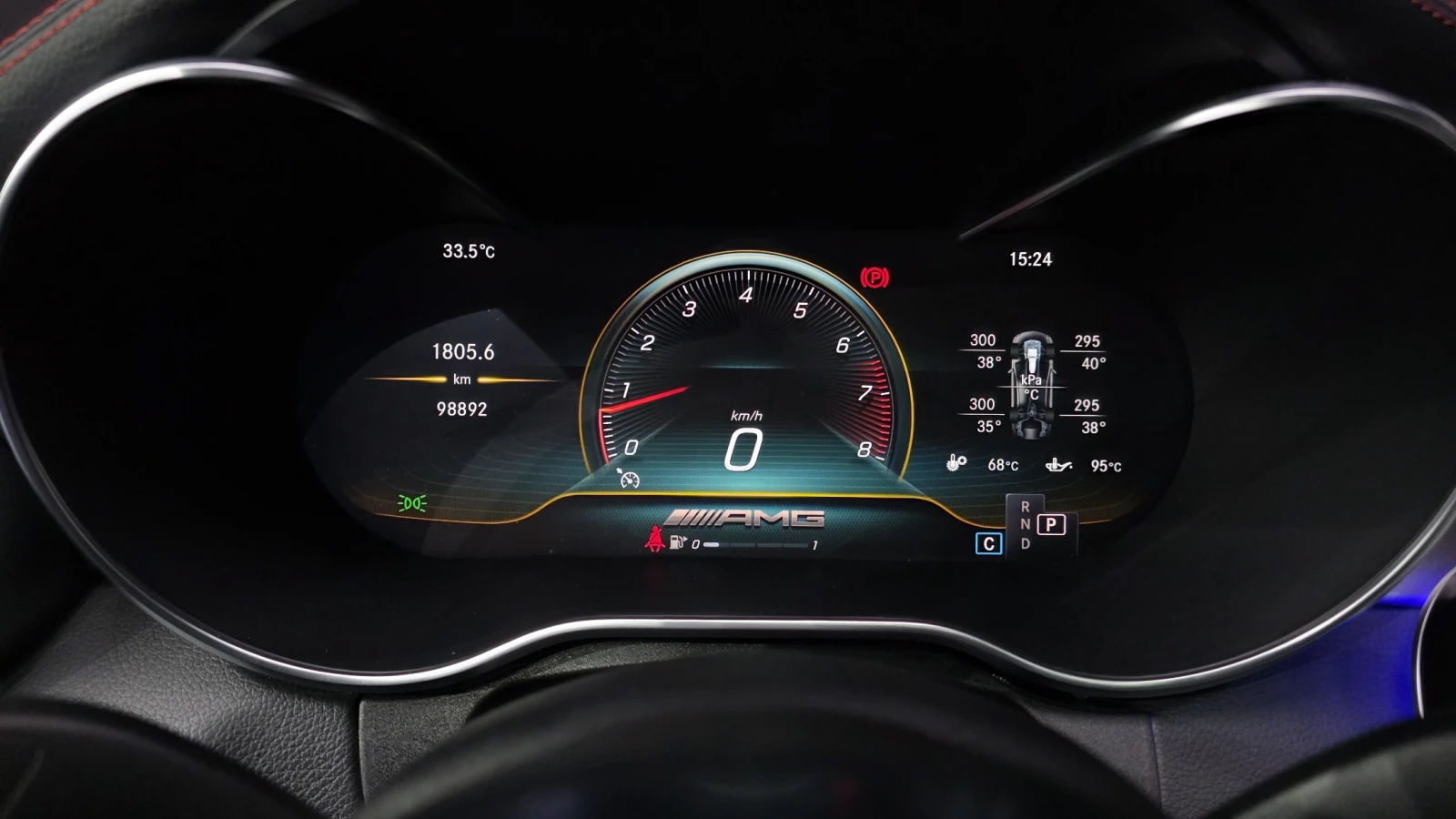 Mercedes-Benz C 43 AMG 4MATIC/HUD/DISTRONIC/ПОДГРЕВ/PANO, снимка 7 - Автомобили и джипове - 54911016