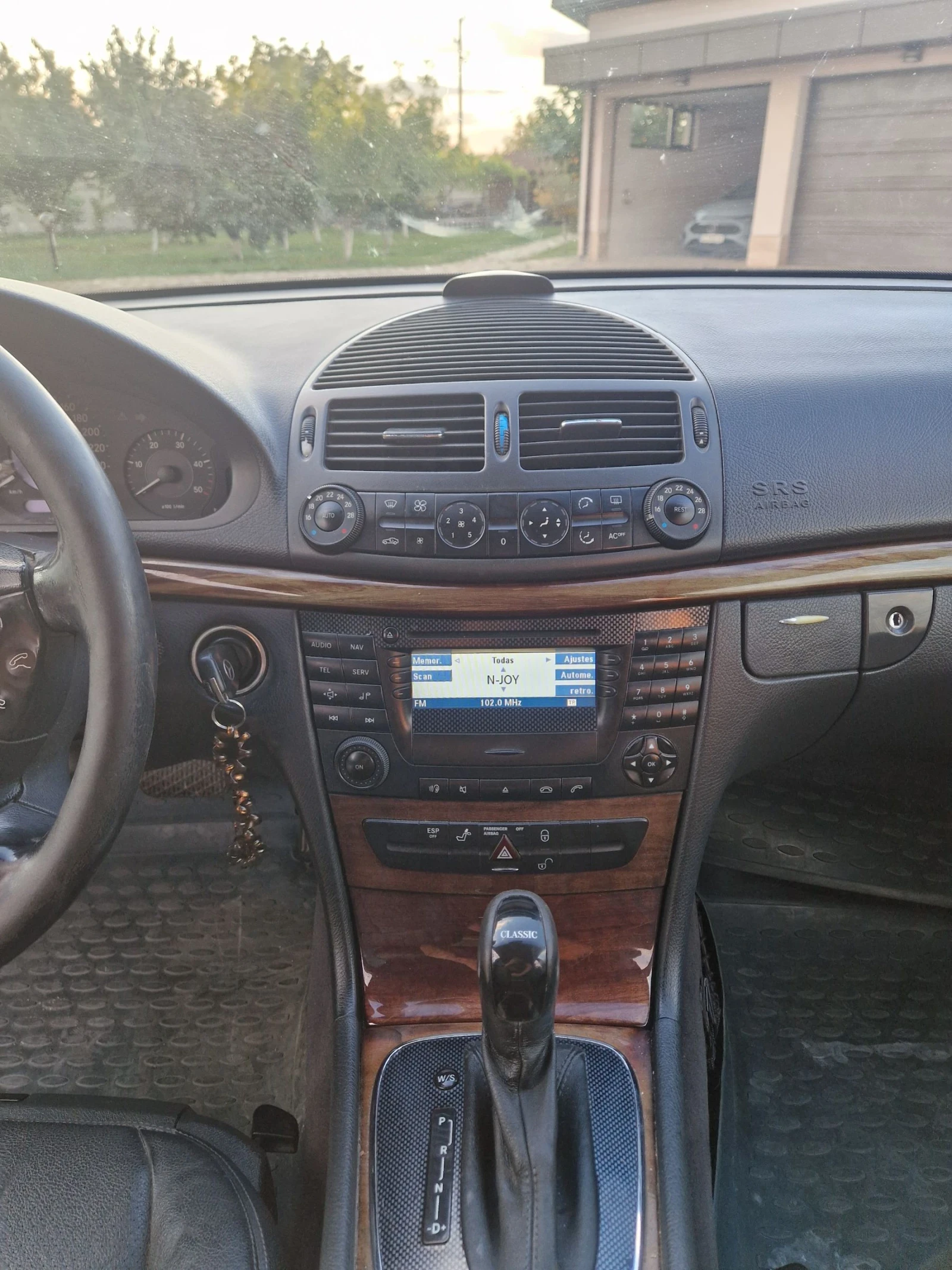 Mercedes-Benz E 320 ЛИЗИНГ, снимка 5 - Автомобили и джипове - 55207646
