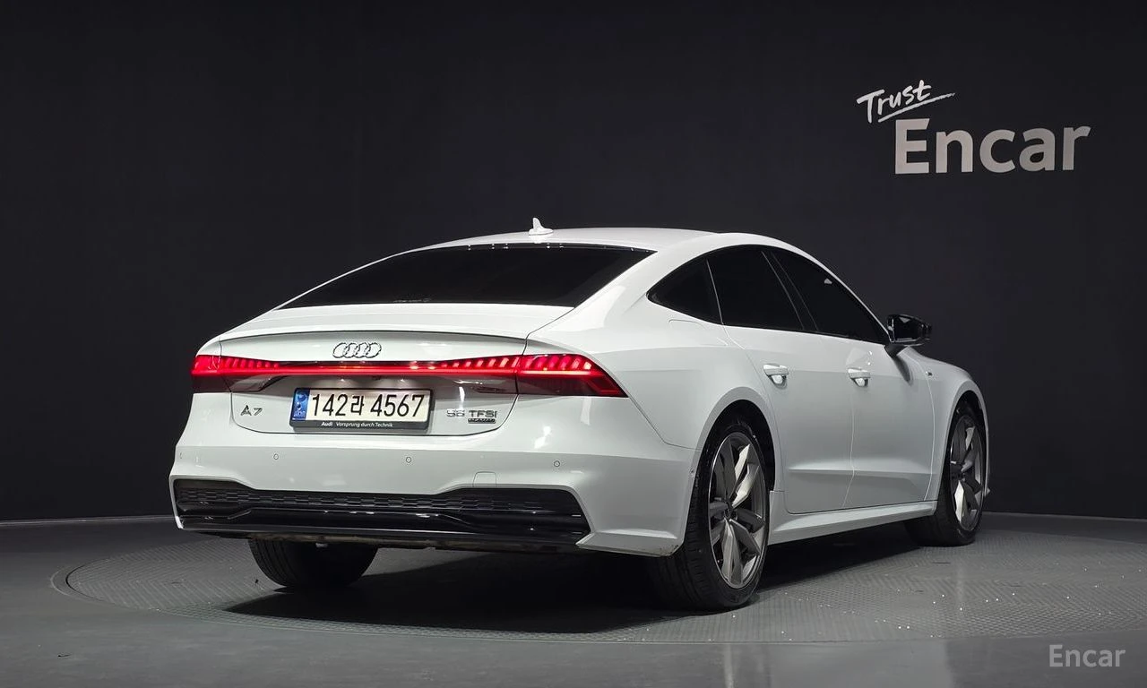 Audi A7 55TFSI* MATRIX* S* LINE* ОБДУХВАНЕ* ДИСТРОНИК* , снимка 2 - Автомобили и джипове - 55485390