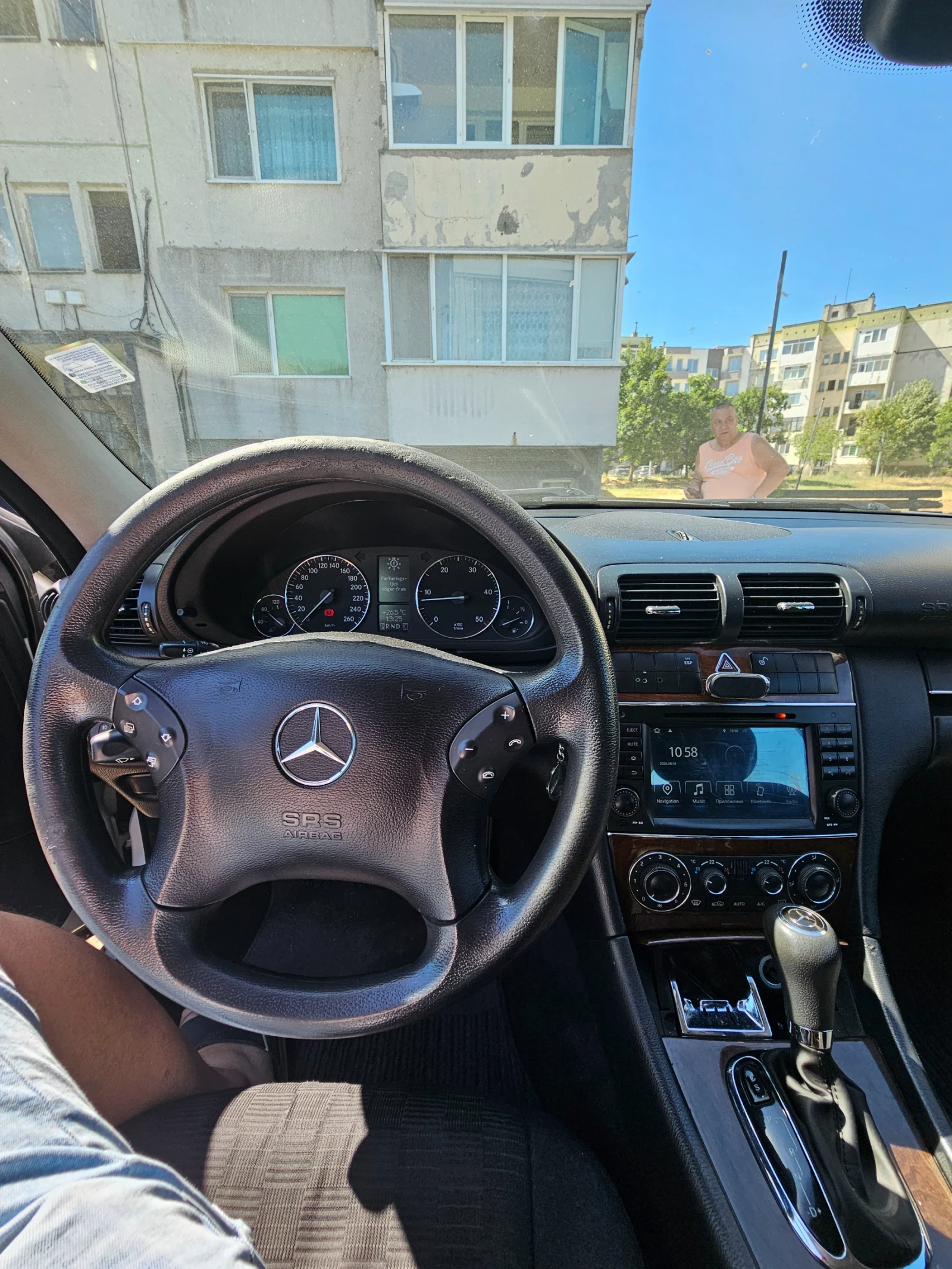 Mercedes-Benz C 220, снимка 6 - Автомобили и джипове - 55566011