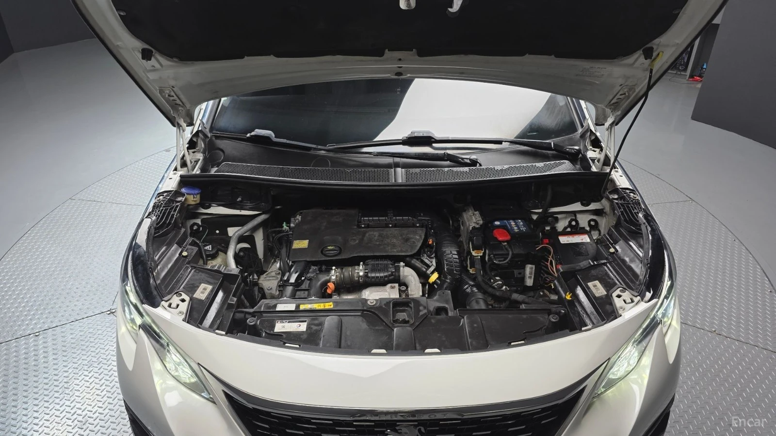 Peugeot 3008 * ПАНО* KEYLESS* Camera* ПОДГРЕВ* , снимка 6 - Автомобили и джипове - 55570580