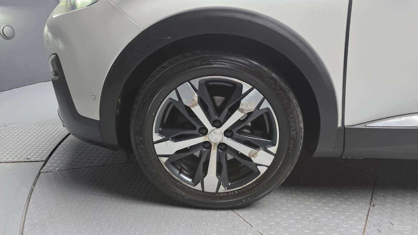 Peugeot 3008 * ПАНО* KEYLESS* Camera* ПОДГРЕВ* , снимка 5 - Автомобили и джипове - 55570580
