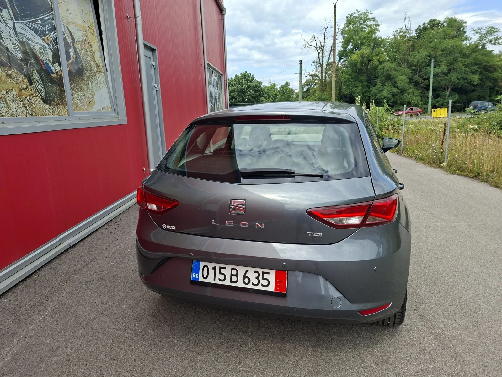 Seat Leon 1.6 дизел, 105кс ТОП , снимка 4 - Автомобили и джипове - 55688485