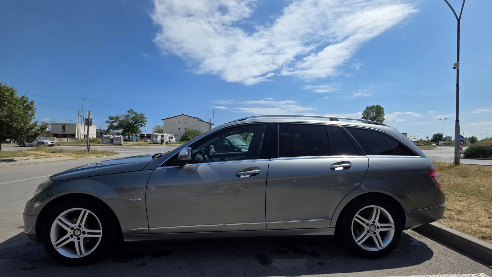 Mercedes-Benz C 220, снимка 6 - Автомобили и джипове - 55810076