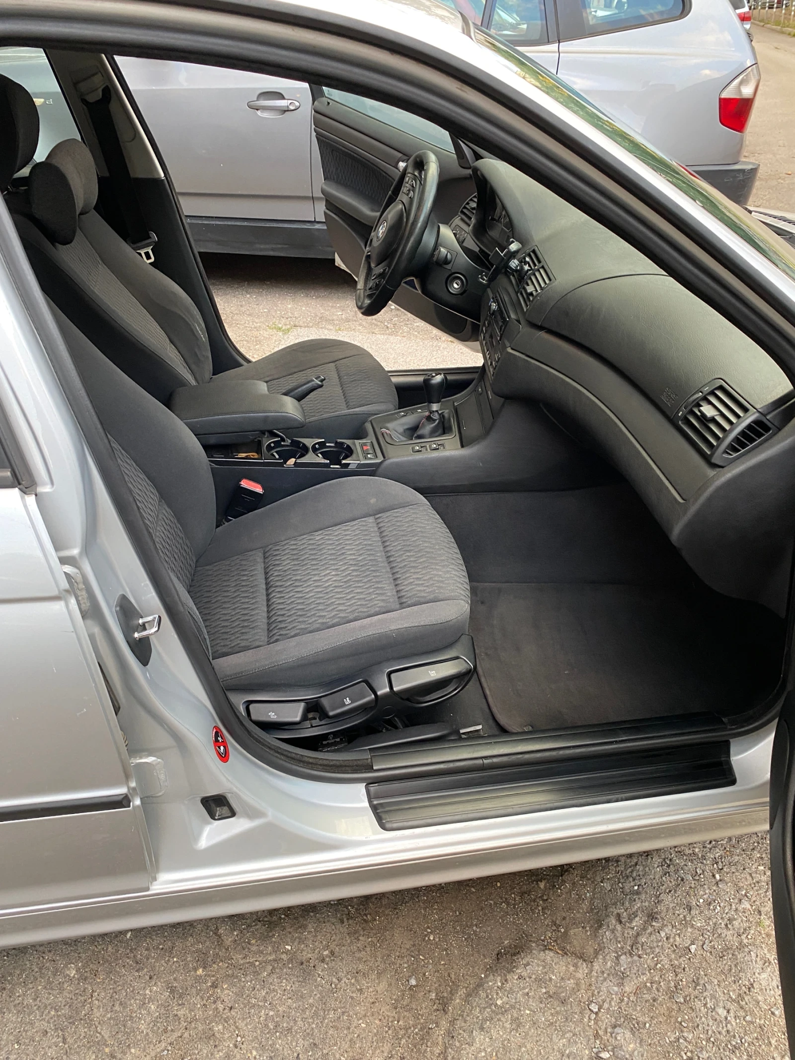 BMW 318 Е46 LPG, снимка 10 - Автомобили и джипове - 55826721
