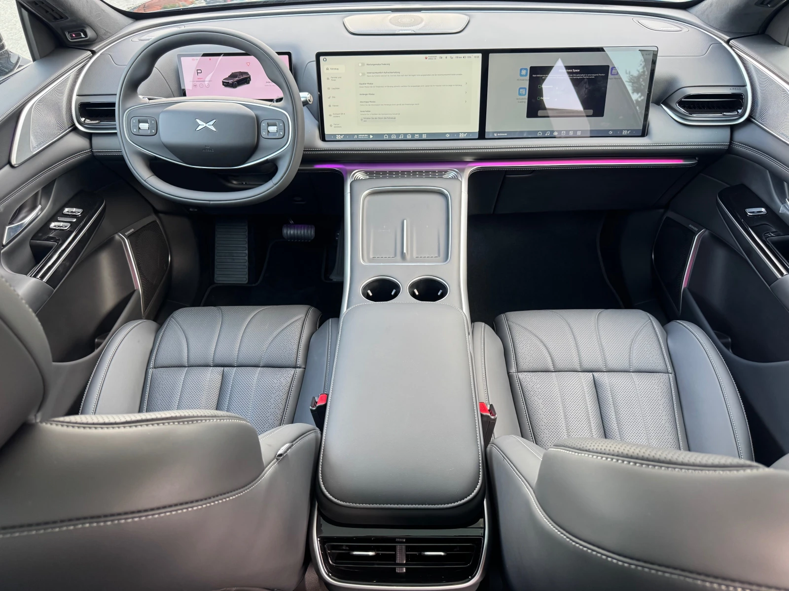 Xpeng G9 AWD Performace BLACK EDITION, снимка 10 - Автомобили и джипове - 56020430