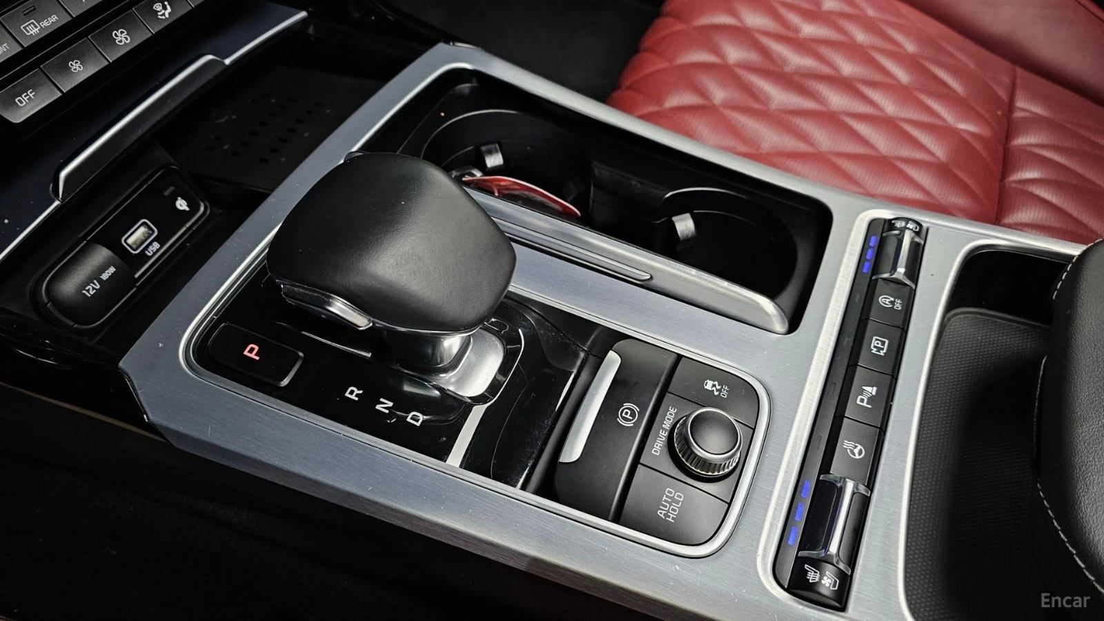 Kia Stinger MEISTER 3.3 GT AWD - DISTRONIC - HUD - 360 - ПАНО, снимка 9 - Автомобили и джипове - 56114030