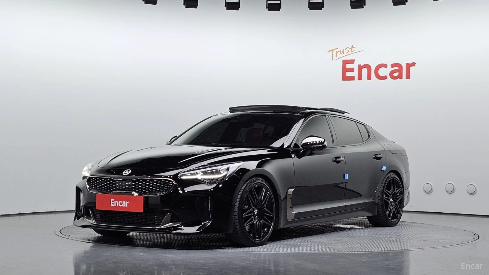 Kia Stinger MEISTER 3.3 GT AWD - DISTRONIC - HUD - 360 - ПАНО